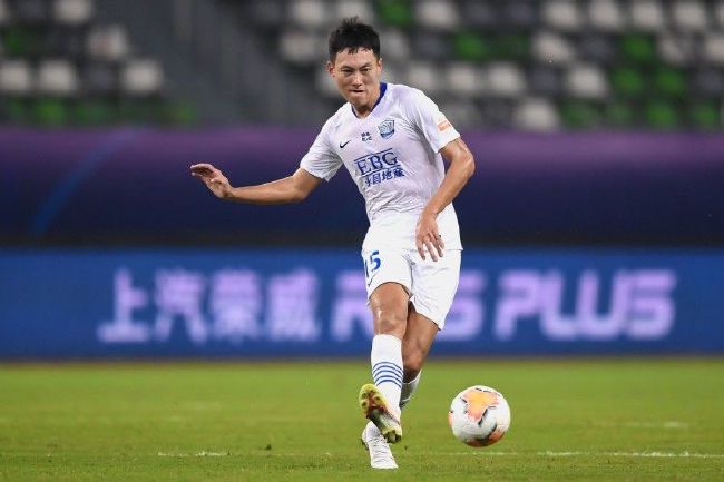 国产片侵犯亲女视频播放